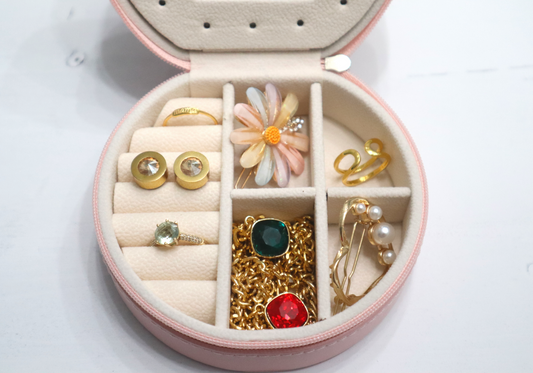 Round Jewelry Case